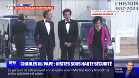 Versailles: les premiers convives arrivent pour le dîner d'État en l'honneur de Charles III