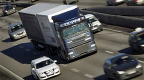 l'écotaxe sur les poids lourds, l'une des mesures phares du Grenelle de l’Environnement.