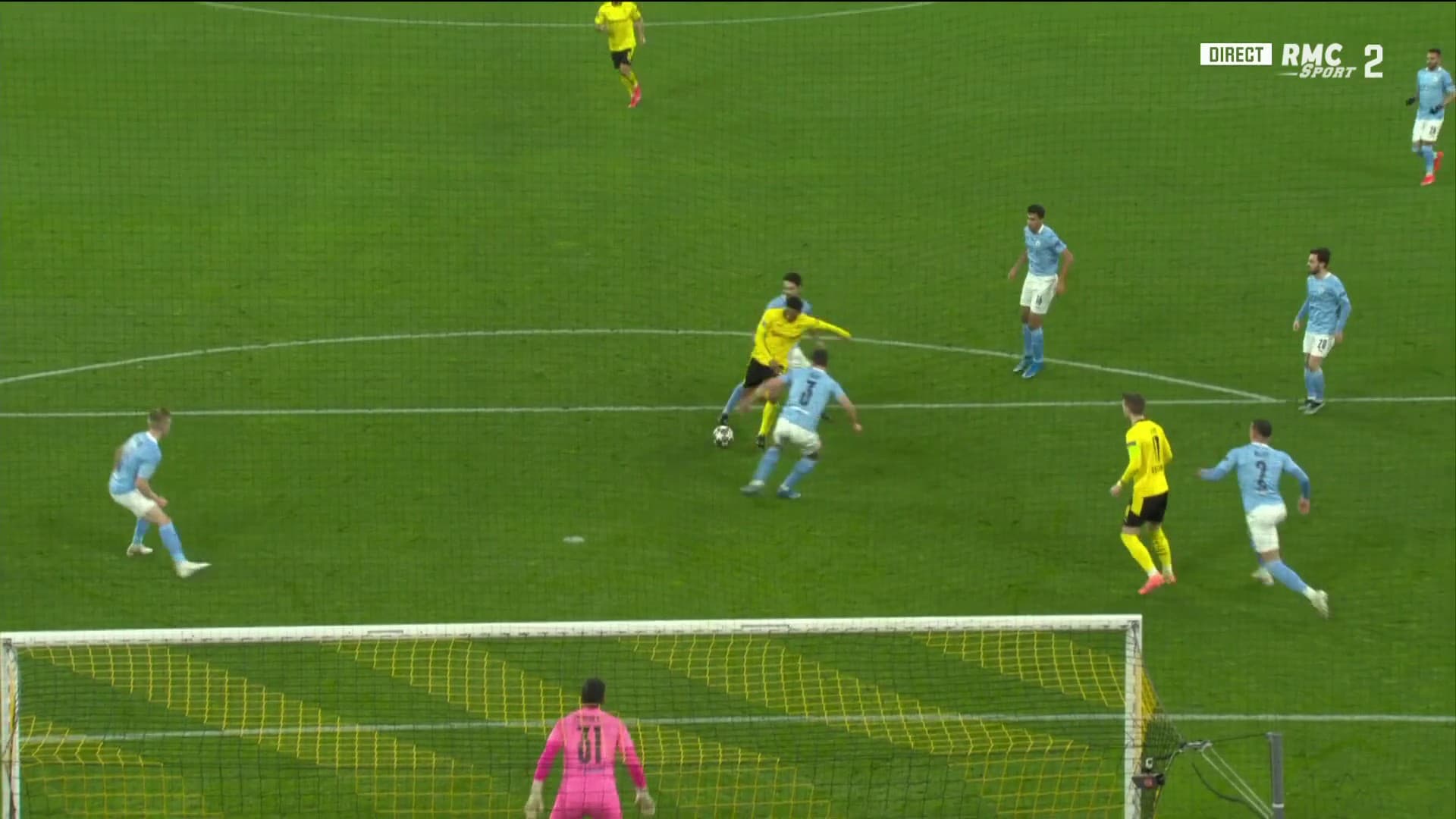 Jude Bellingham ouvre le score pour Dortmund Jude Bellingham ouvre le score pour Dortmund