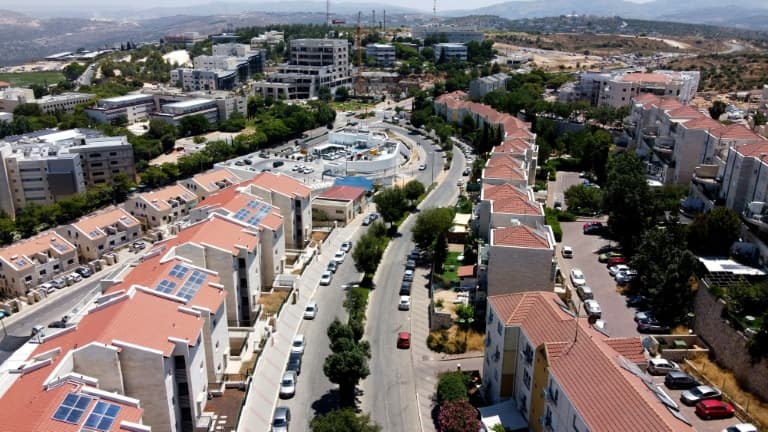 Vue de la colonie israélienne d’Ariel en Cisjordanie occupée, le 1er juillet 2020