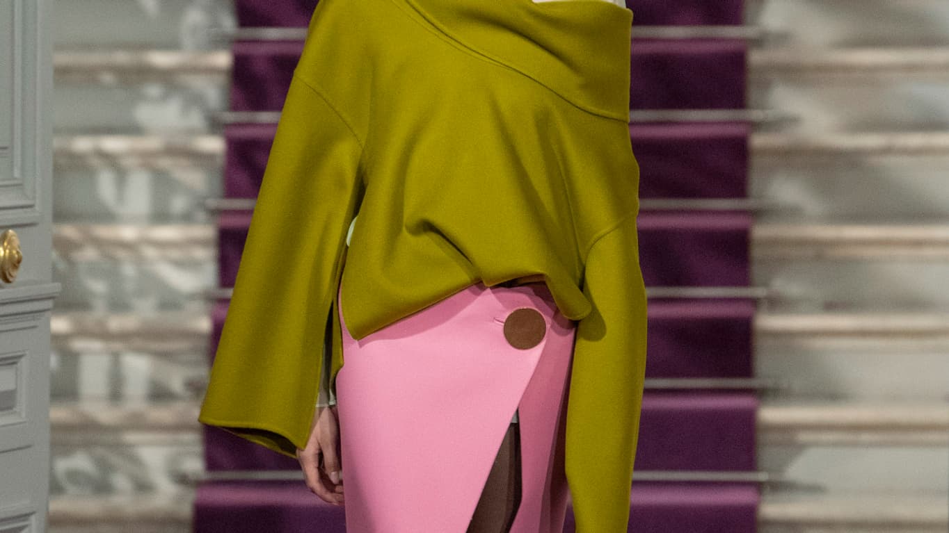 Valentino défilé couture printemps-été 2024. Valentino défilé couture printemps-été 2024.