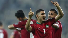 Achraf Hakimi célèbre son but avec le Maroc contre le Gabon à la CAN 2022