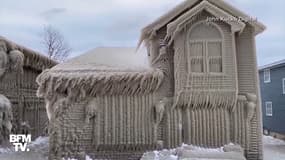 Les images surprenantes de maisons recouvertes de glace au bord du lac Érié aux États-Unis