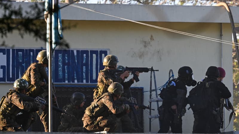 Au Guatemala, le président déclare l'état de siège après des meurtres de policiers par des gangs