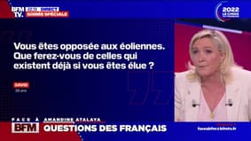 Marine Le Pen veut entamer "le chantier de démantèlement des éoliennes existantes"