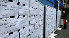 Le "mur de la honte" devant les urgences de Brest à l'hôpital La Cavale Blanche, le 22 août 2024