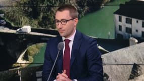 Le député LFI Antoine Léaument sur le plateau des "Grandes Gueules" le 19 février 2025