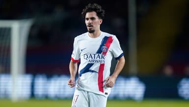 Vitinha lors du match Barça-PSG (1-2, Ligue des champions), le 1er octobre 2025