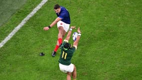 La transformation de Thomas Ramos contrée par Cheslin Kolbe lors de France-Afrique du Sud (28-29) en quart de finale de la Coupe du monde, le 15 octobre 2023