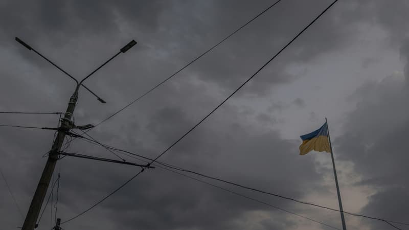 Guerre en Ukraine: trois morts et 38 blessés, dont des enfants, dans une frappe russe sur le centre du pays