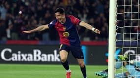 La joie de Robert Lewandowski après son but face à Osasuna le 27 mars 2025