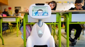 Le robot Buddy permet aux enfants de suivre leur scolarité à distance