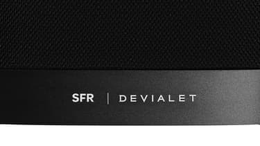SFR s'est allié avec Devialet pour sa première enceinte, disponible en deux versions.