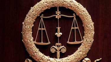 La mère de famille des Landes, déjà poursuivie pour un infanticide en septembre 2013, a reconnu devant la juge d'instruction une part de responsabilité dans la mort d'un deuxième bébé né un an plus tôt.