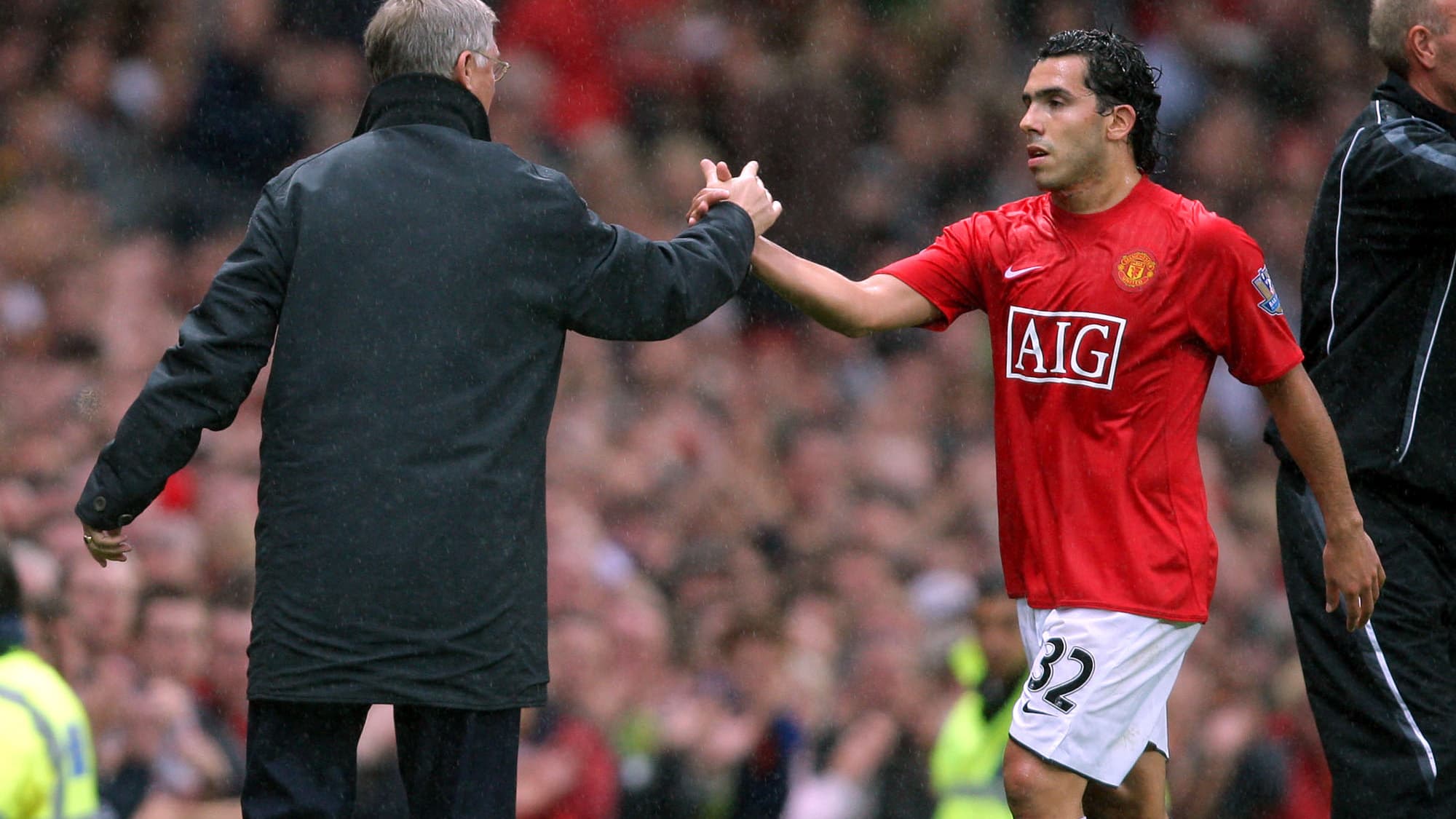 Why did Tevez not want to learn English when he played in the Premier League?