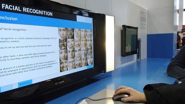 Des propositions demandant une interdiction, ainsi qu'une étude indépendante sur les usages de la technologie Rekognition, ont été en effet rejetées lors de l'assemblée générale d'Amazon.