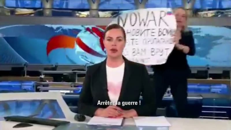 LIGNE ROUGE - La journaliste qui avait interrompu un JT de la télévision russe avec un message anti-guerre témoigne