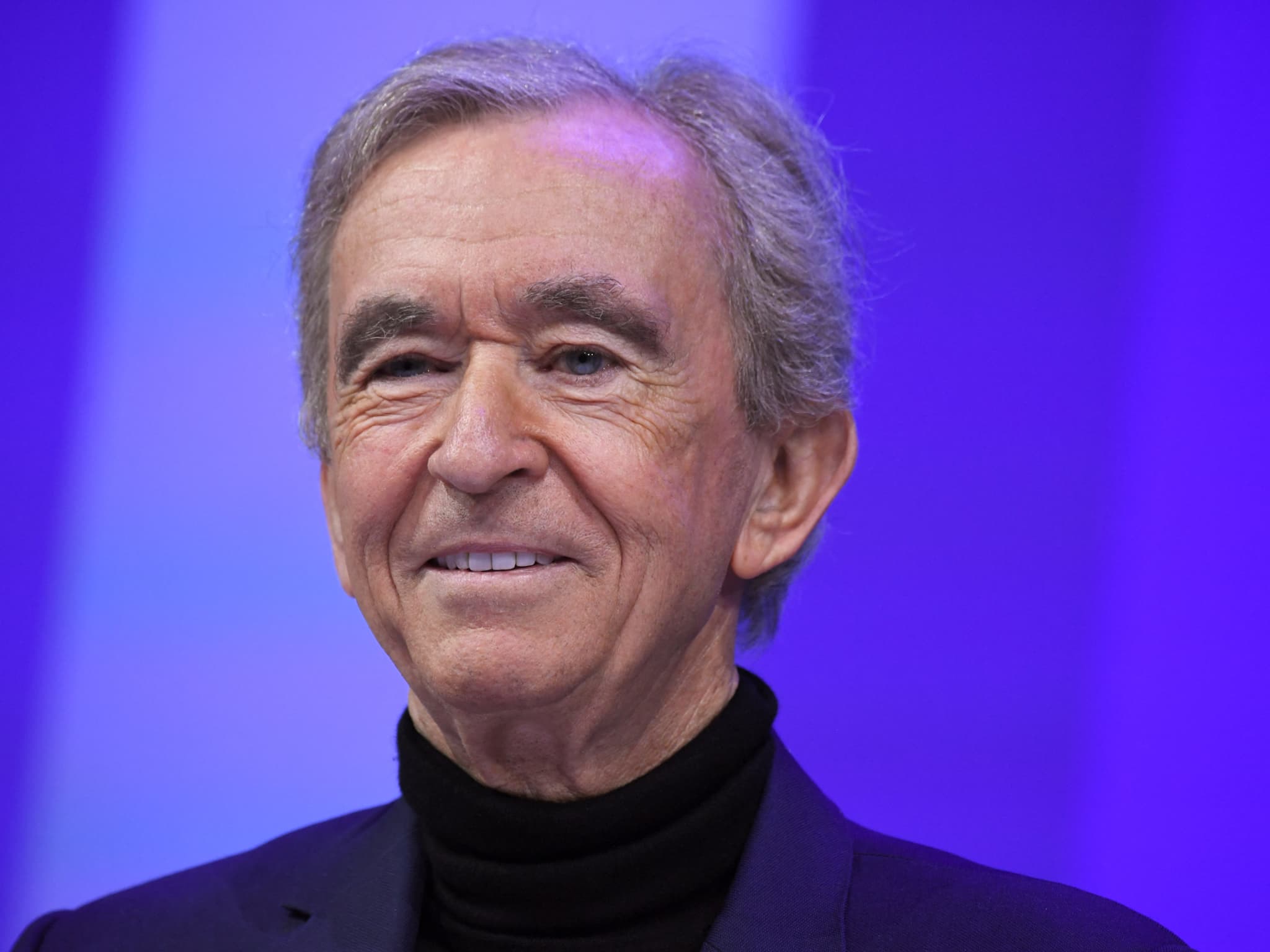 Un ancien conseiller de Bernard Arnault assure que le milliardaire possède  une collection de NFT