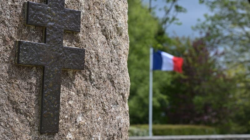 80 ans du Débarquement: des drapeaux volés avant la venue d'Emmanuel Macron dans le Morbihan