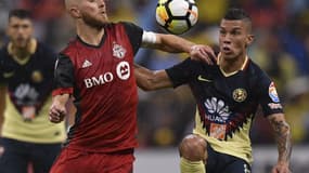 Michael Bradley et Mateus Uribe