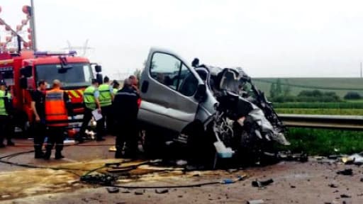 Un violent accident est survenu mardi après-midi près de Troyes, faisant six morts dont quatre enfants. (L'Est Eclair)
