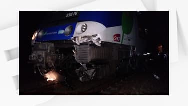 Une voiture a été heurtée par un train au passage à niveau de Roissy-en-Brie.