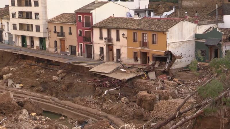 Inondations meurtrières en Espagne: les images aériennes des dégâts filmées par BFMTV