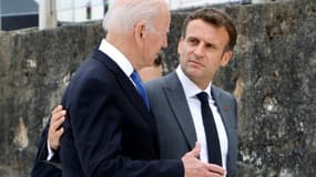 Le président américain Joe Biden et son homologue français Emmanuel Macron lors du sommet du G7 au Royaume-Uni, en juin 2021