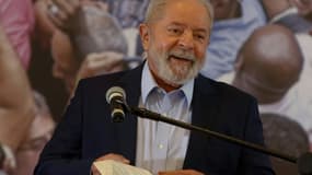 L'ex-président brésilien Luiz Inacio Lula da Silva lors d'une conférence de presse à Sao Bernardo do Campo, près de Sao Paulo, le 10 mars 2021