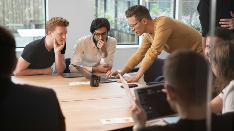 Vous en avez marre de la paperasse en tant qu'entrepreneur ? Voici l'outil qui vous fera gagner un temps monstre
