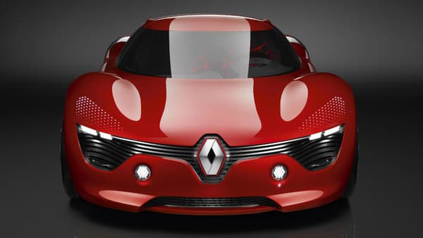Présenté au Mondial de Paris en 2010, le concept Dezir incarne le nouveau style que Laurens van den Acker veut insuffler à Renault.