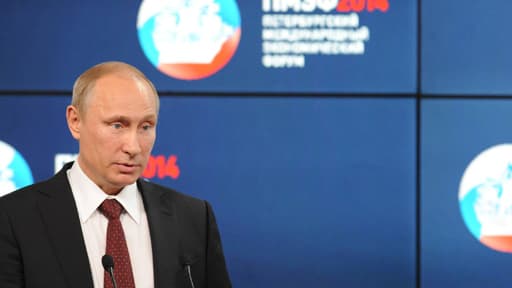 Vladimir Poutine est prêt à rencontrer François Hollande lors de sa venue en France le 6 juin.