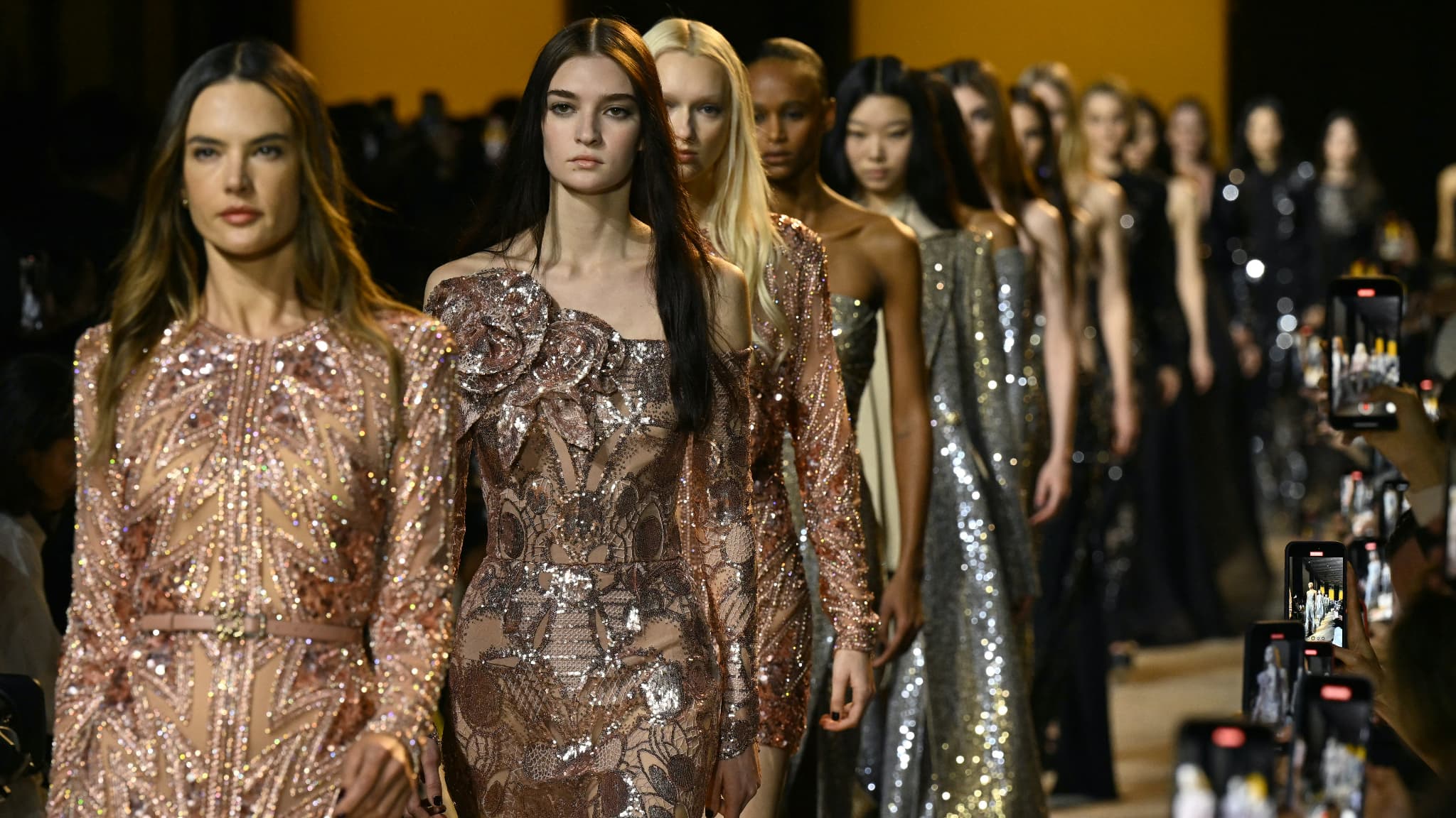 Défilé Elie Saab automne-hiver 2024-2025