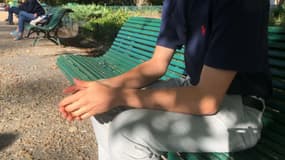 "J’ai pleuré à l’école pour la première fois." Victime d'homophobie, il est contraint de changer de lycée