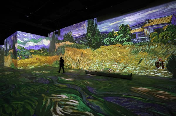Une exposition immersive de Culturespaces dédiée à Vincent Van Gogh montrée à Dubaï le 28 juin 2021.