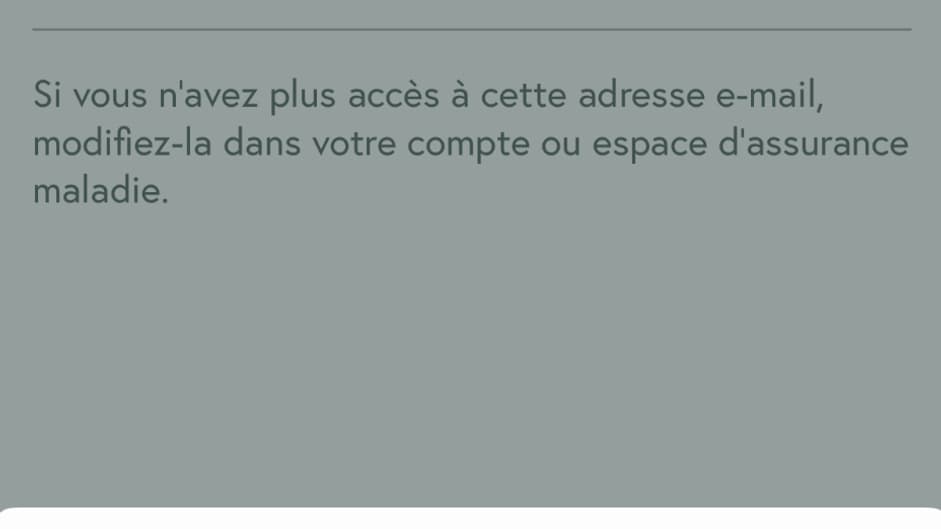 L'application prévient que l'envoi du code peut prendre quelques minutes. L'application prévient que l'envoi du code peut prendre quelques minutes.