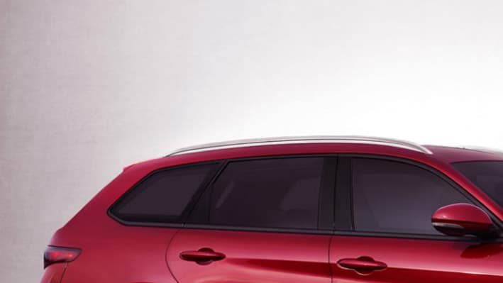 La Giulia n'est pas encore disponible en Grande-Bretagne, premier marché pour les berlines de cette taille en Europe. 