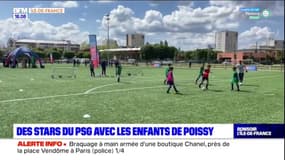 Yvelines: des stars du PSG ont rendu visite à des enfants de Poissy