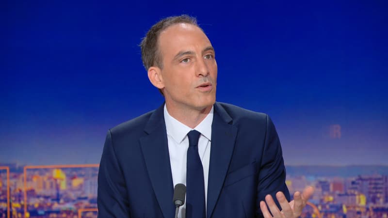 "Une situation intenable": Raphaël Glucksmann fustige la candidature de Marine Le Pen à la présidentielle malgré sa condamnation en appel