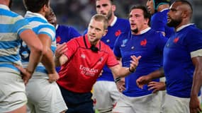 Angus Gardner au centre des critiques après France-Argentine