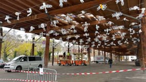 La Fête des lumières va avoir lieu dans le quartier des Etats-Unis à Lyon et les derniers préparatifs étaient en cours ce lundi 4 décembre.
