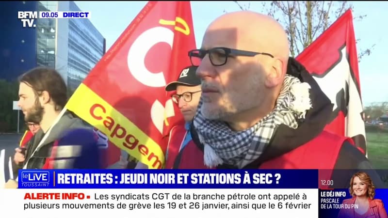 Retraites: opération de tractage de la CGT devant Capgemini à Toulouse en vue de la mobilisation