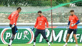 Finlande - France : Lloris (qui jouera), Areola et Costil, Deschamps justifie sa hiérarchie des gardiens