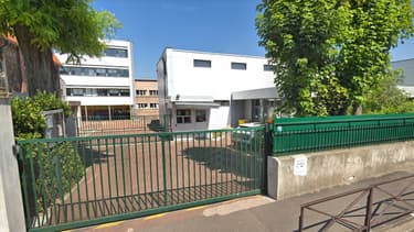 Le collège De Maillé à Créteil - Image d'illustration