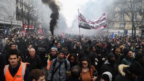 Les manifestants dans les rues de la capitale ce jeudi 9 janvier 2020 pour protester contre la réforme des retraites. 