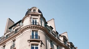 En 2021, la part des propriétaires ne respectant pas le plafonnement des loyers sur PAP.fr s'élève à 42% en 2021.