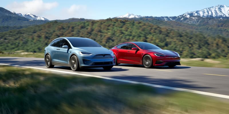 La berline Model S et le SUV Model X de Tesla.