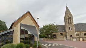 Une rue d'Épron, village du Calvados situé au nord de l'agglomération de Caen, en juillet 2022