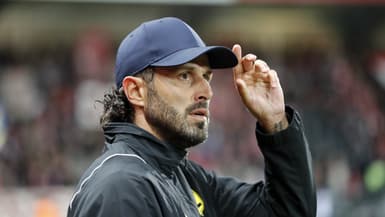L'entraîneur de l'OL Fabio Grosso lors du match Brest-Lyon