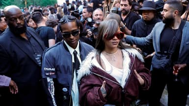 Asap Rocky et Rihanna à la Fashion Week de Paris, le 21 juin 2024.